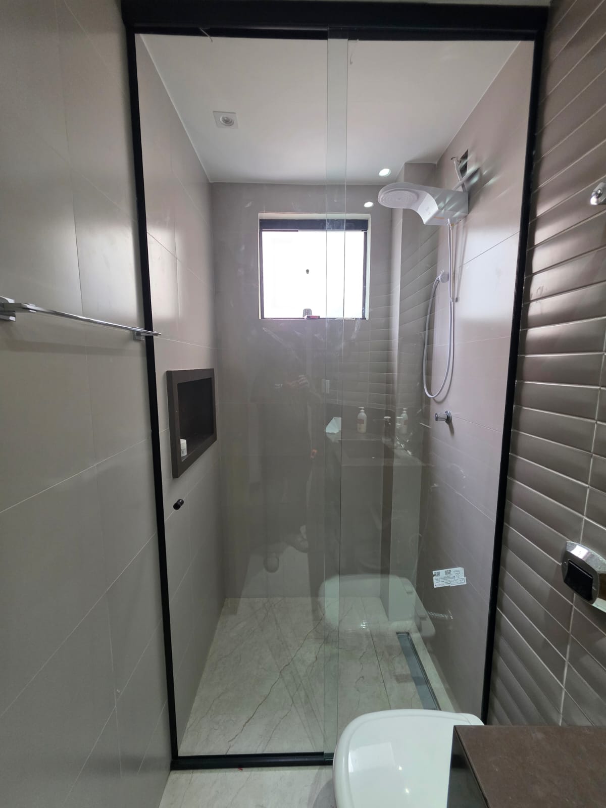 Box Blindex até o teto em Belo Horizonte