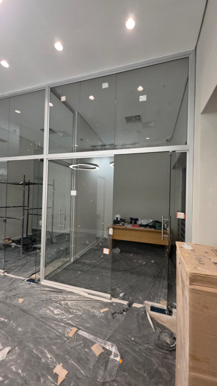 Fechamento alto padrao em banco nova lima região metropoitana