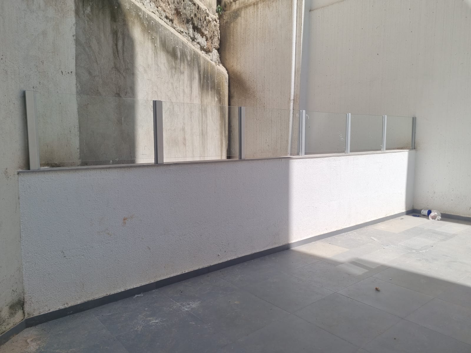 Guarda-corpo chumbado em Planalto Belo Horizonte