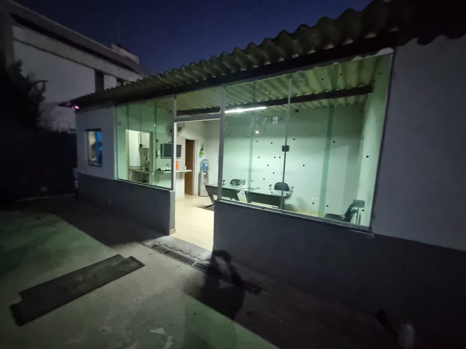 Janelas blindex com porta pivotante Itapoã Belo Horizonte